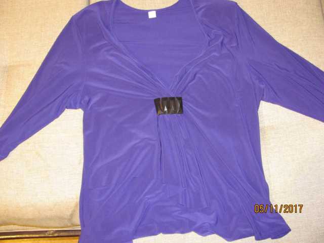 Продам: Блузка 58 размера 