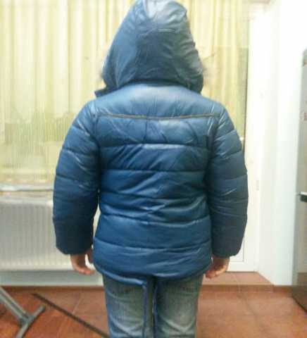 Продам: Зимняя куртка теплая