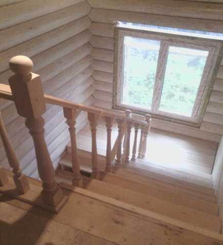 Продам: Деревянные лестницы в дом от местного пр