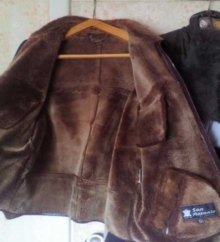 Продам: Стильная кожаная куртка на меху 