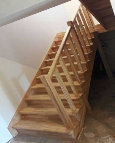 Продам: Лестницы от производителя  Местное изгот