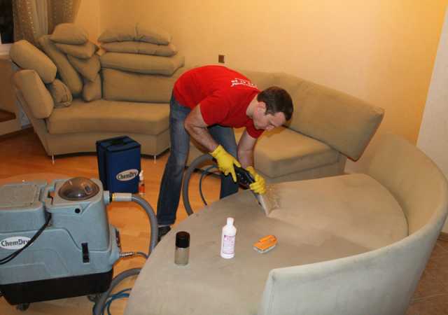 Предложение: Химчистка диванов ковров матрасов на дом