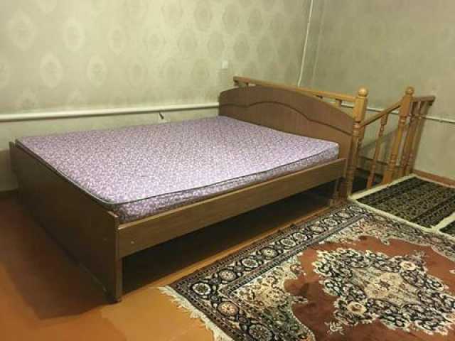 Продам: Кровать полуторка