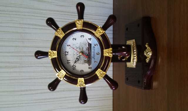 Продам:  Часы настольные,морская тематика