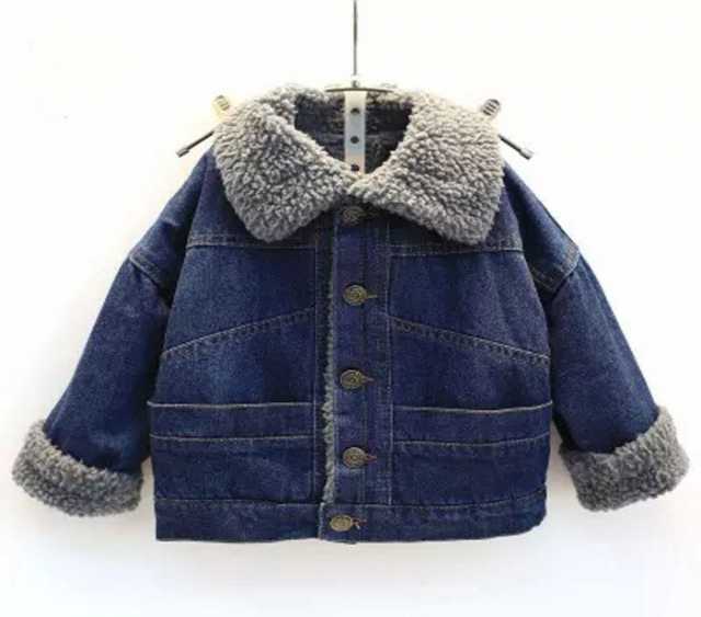 Продам: Детское пальто нового вида