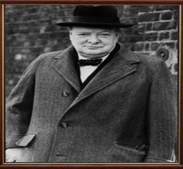 Продам: Портрет Уинстона Черчилля в рамке