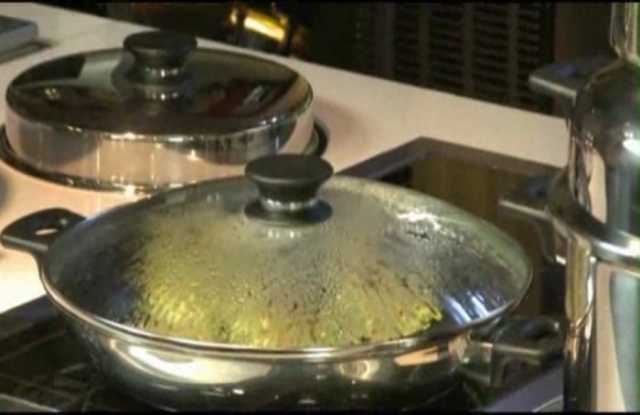 Продам: Сковорода из стали с антипригарным покры