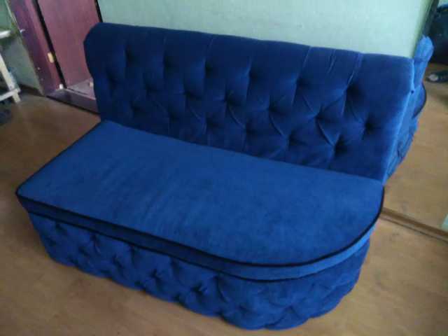 Продам: Новый декоративный диван