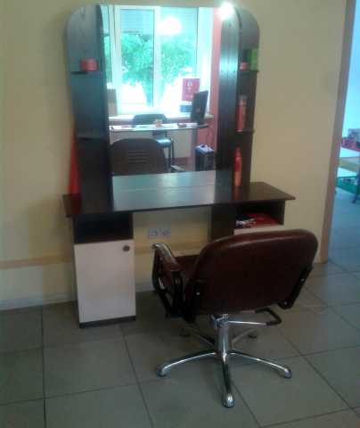 Продам: мебель для работы парикмахера