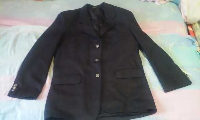 Продам: Пиджак мужской чёрный 48 размер