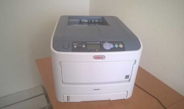 Продам: Принтер OKI c610n