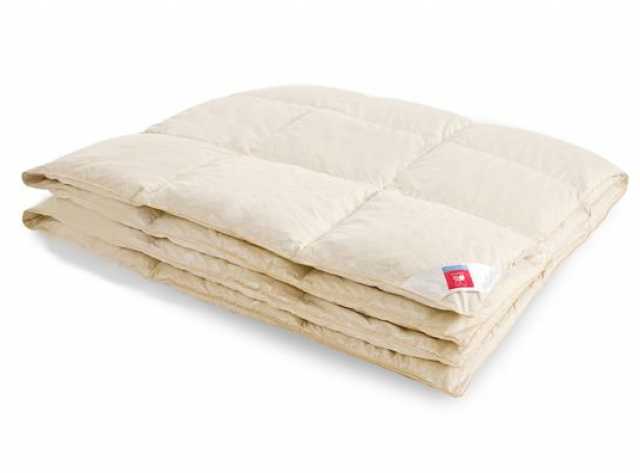Продам: Пуховое одеяло Камелия 140х205 теплое