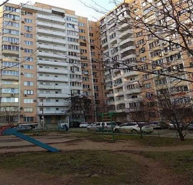 Продам: квартиру