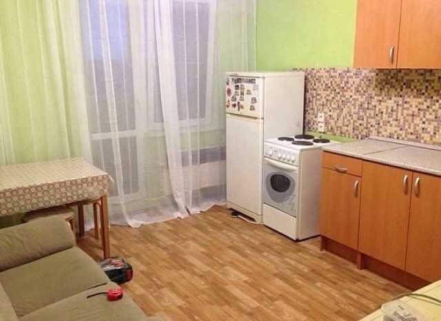 Продам: квартиру