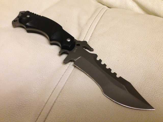 Продам: Прямой армейский нож с фиксированным лез