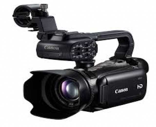 Видео купить в новосибирске. Видеокамера Canon кассетная 5. Камера Ах 700. Видеокамера Canon в Юля. Маленькая дешевая видеокамера USB.