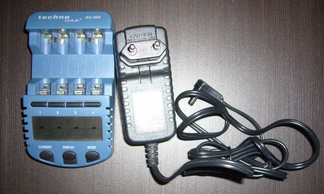 Продам: Зарядное устройство Techno line BC-900