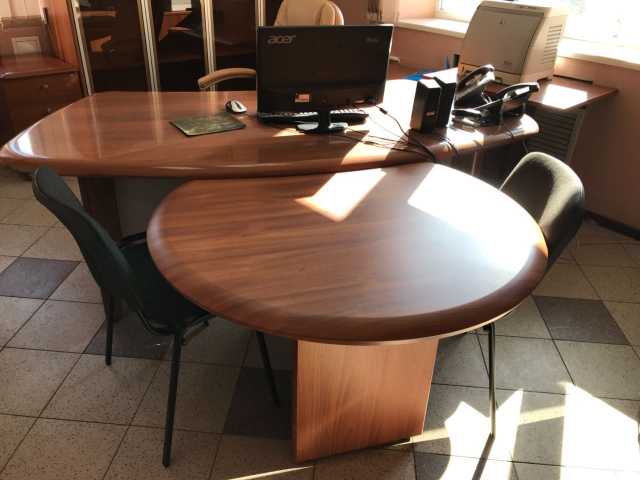 Продам: Офисная мебель б/у. Шкафы, стулья, столы