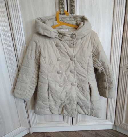 Продам: Пальто для девочки
