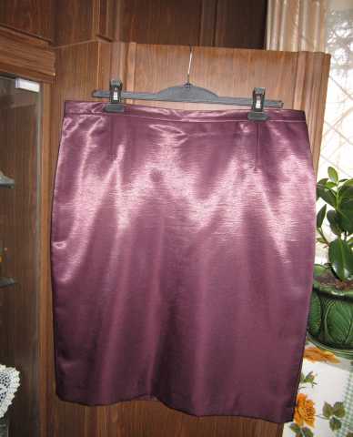 Продам: Продаю юбку новую (размер-56)