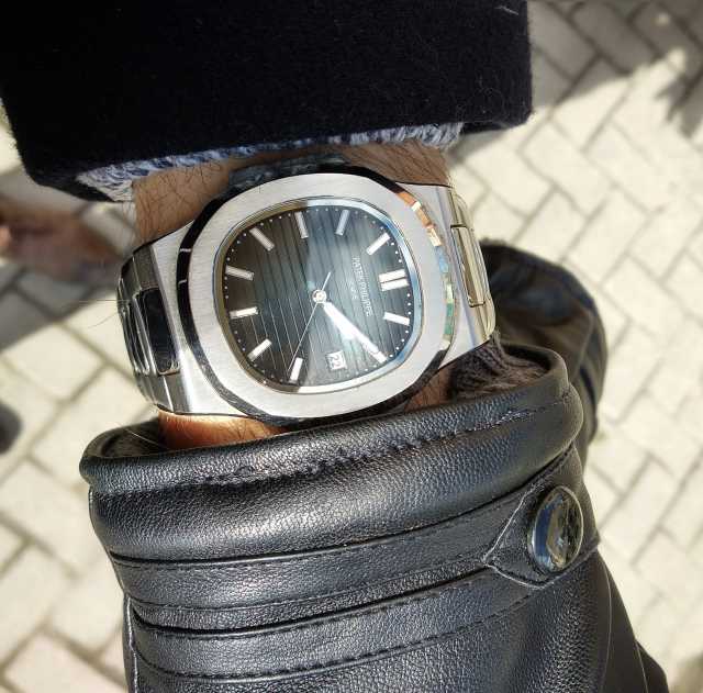 Продам: Часы Patek Philippe Nautilus