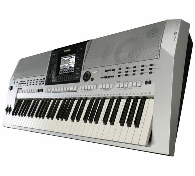 Продам: Yamaha PSR-S900 - 61-клавишная клавиатур
