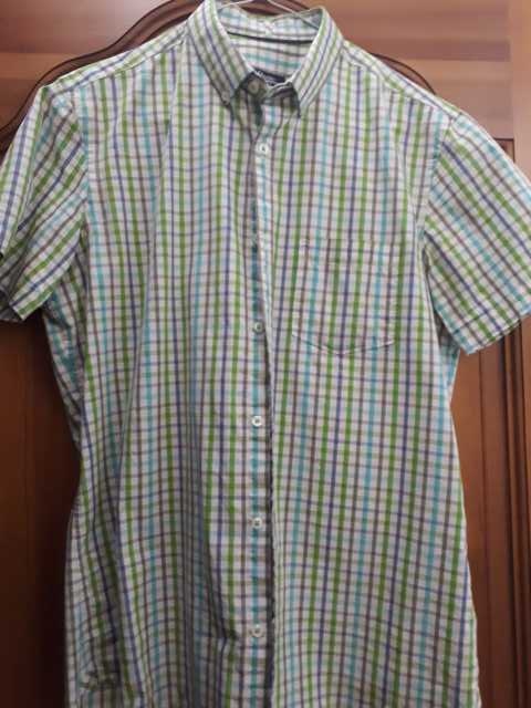 Продам: Рубашку для мальчика,размер М( 46-48)