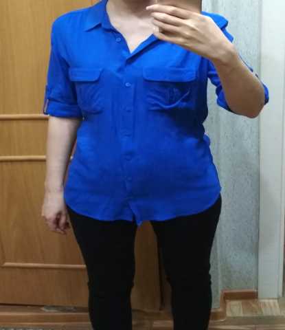 Продам: Синяя женская рубашка 40-42 р