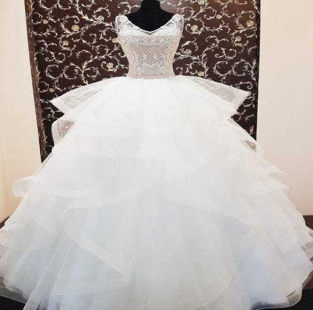 Продам: Шикарное свадебное платье!