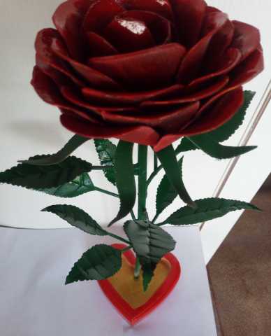 Продам: Роза из метала