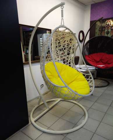 Продам: Подвесное плетеное кресло