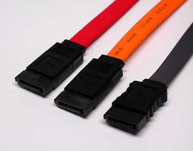 Продам: Новый кабель интерфейсный SATA