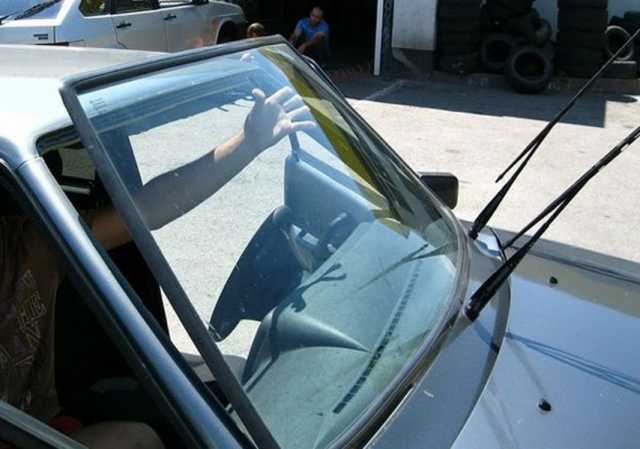 Предложение: Ремонт и замена автомобильных стекол