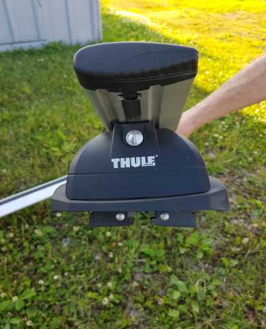 Продам: Багажник thule