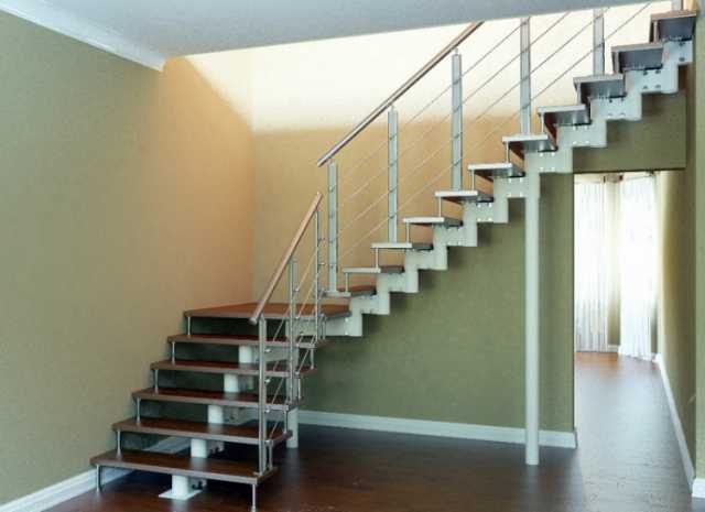 Предложение: Лестницы деревянные, металлические, мод.