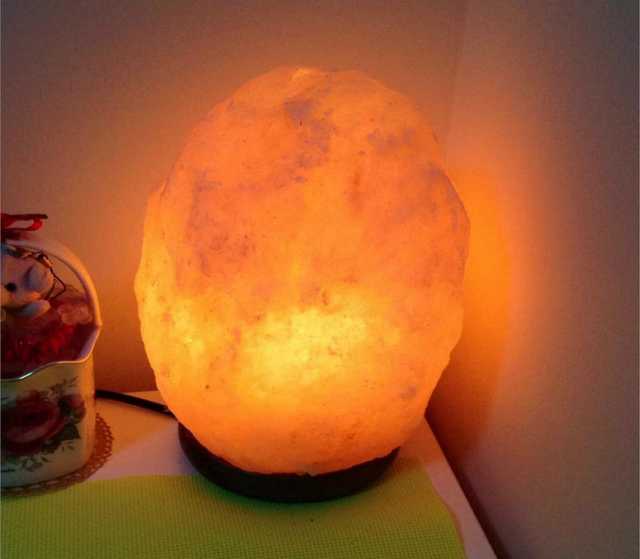 Продам: Соляная лампа из  Гималайской соли