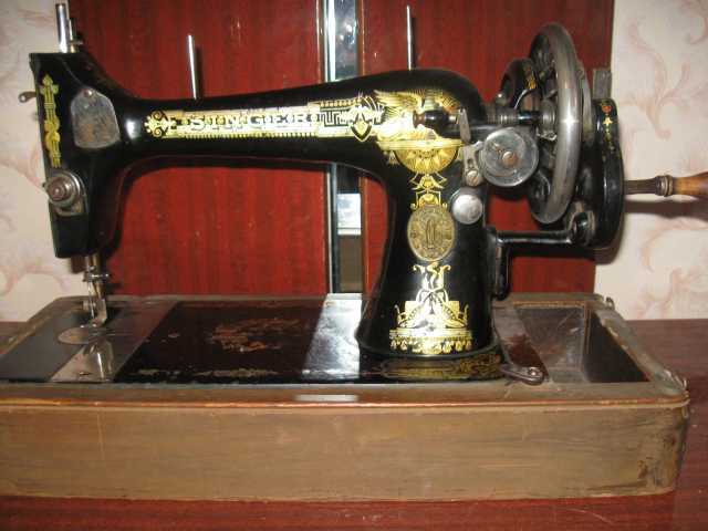 Продам: Швейная машинка Singer