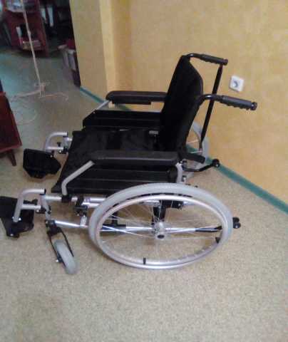 Продам: 89137852988 инвалидная коляска