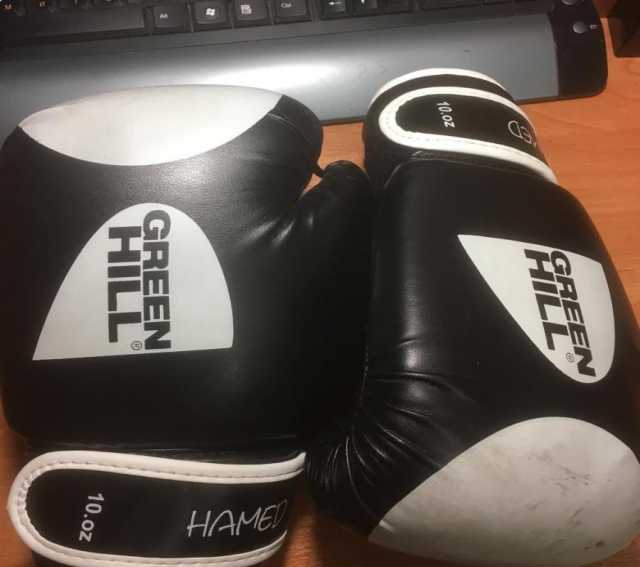 Продам: боксерские перчатки 