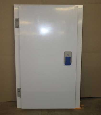 Продам:  Холодильная дверь ширина 1200 ппу100