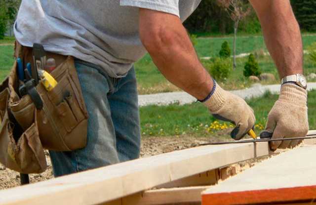 Предложение: Услуги плотников в строительстве отделке