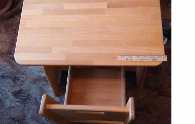 Продам: Парта стол и стул деревянные, комплект