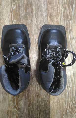 Продам: Лыжные зимние ботинки для девочки