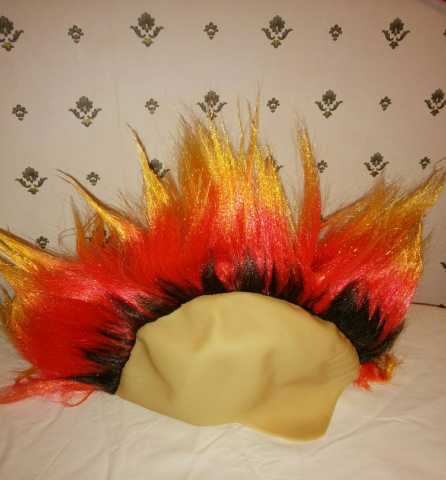 Продам:  шапка "Ирокез"