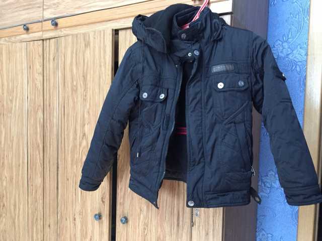 Продам: Зимняя куртка для мальчика 6-8 лет новая