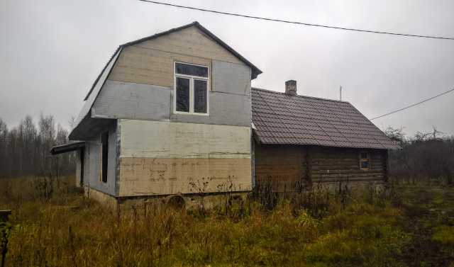 Продам: Два дома на хуторе, 12 гектар земли 