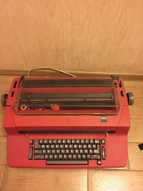 Продам:  Пишущая машинка ABM