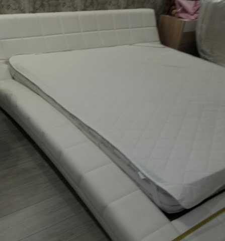 Продам: новую кровать с матрасом