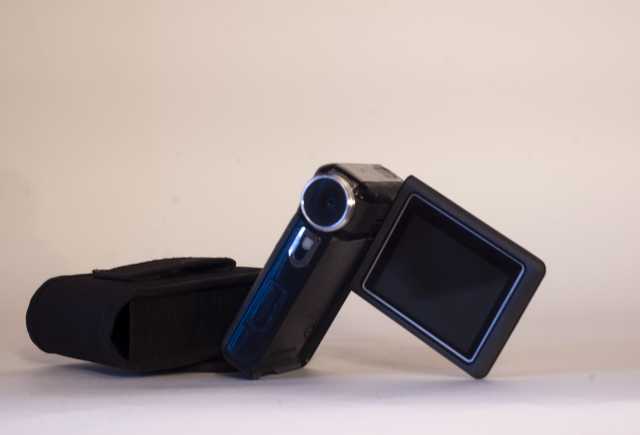 Продам: цифровую видеокамеру