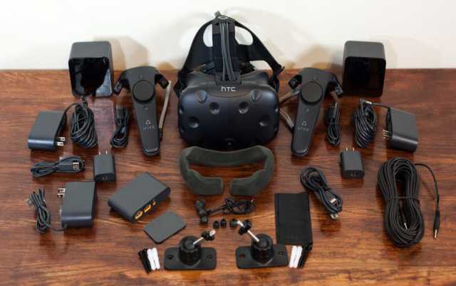 Продам: Шлем виртуальной реальности HTC VIVE
